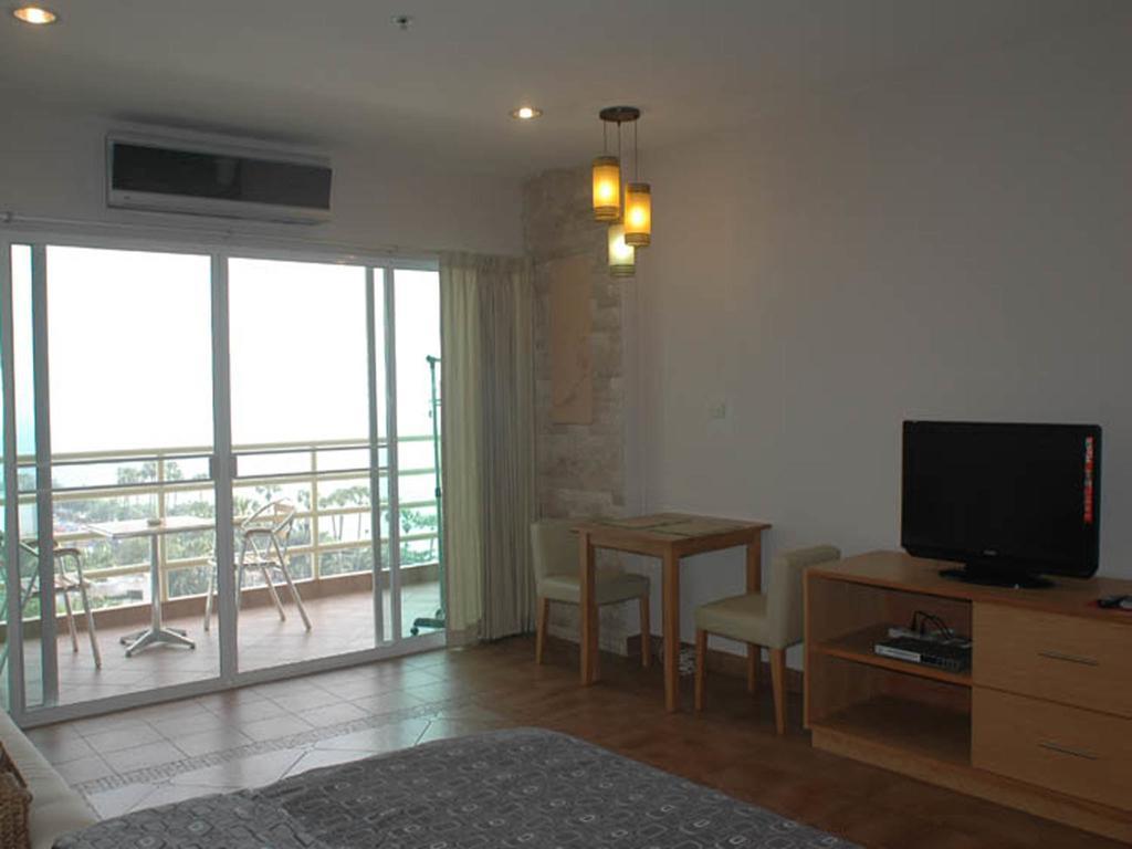 Apartments At View Talay Pattaja Kültér fotó